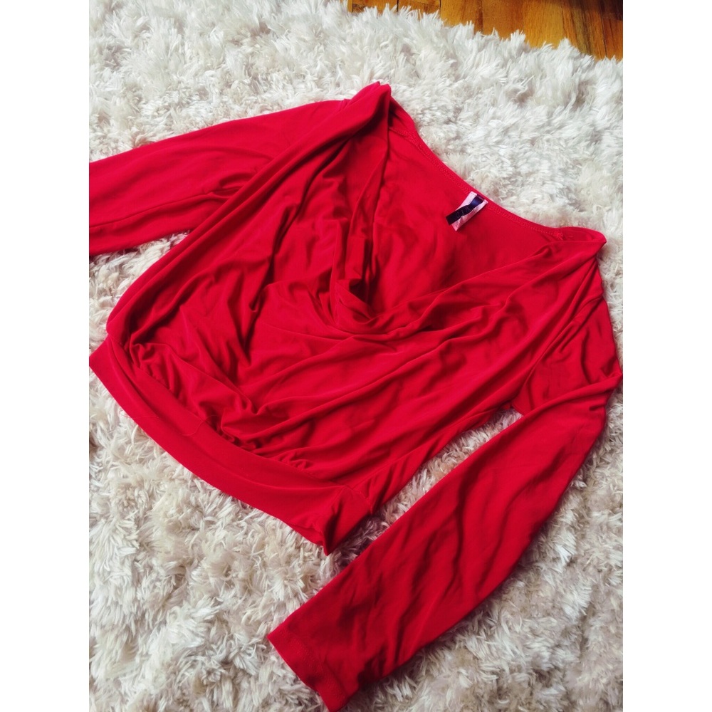 Plunging Top ❤️